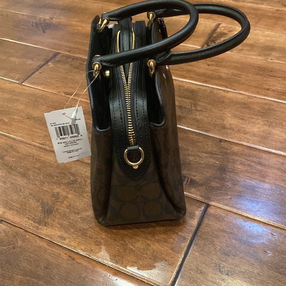 COACH Lillie Carryall In Signature Canvas - Picture 10 of 16